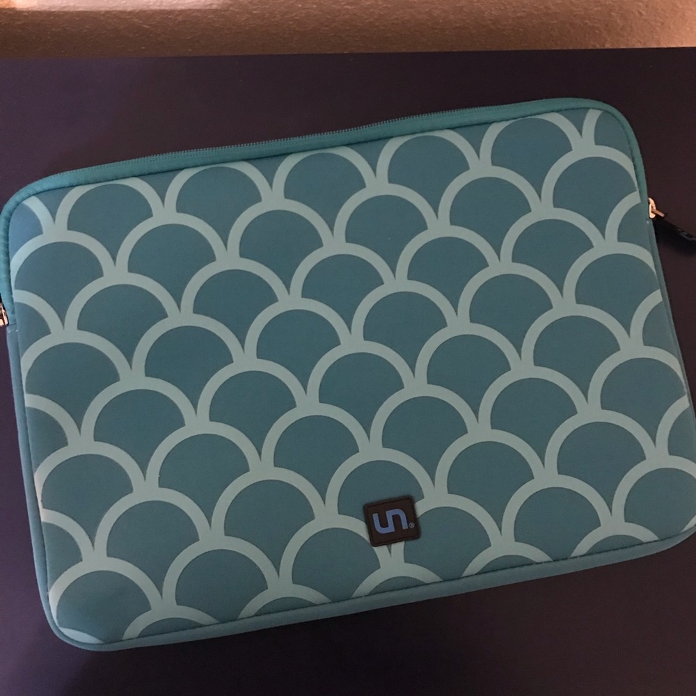BUNDLE 4 CHEAP Teal Mermaid 13” Laptop Pouch Cover